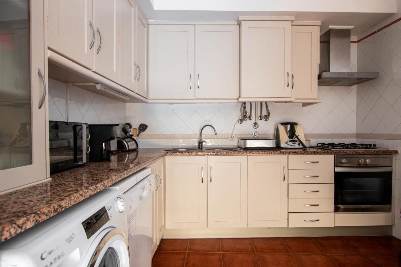 Villa 6Pax Baby Friendly Near Dino Park&Beaches Сан-Бартоломеу Экстерьер фото
