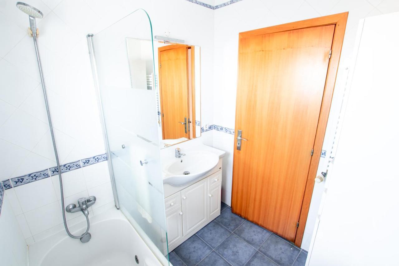 Villa 6Pax Baby Friendly Near Dino Park&Beaches Сан-Бартоломеу Экстерьер фото