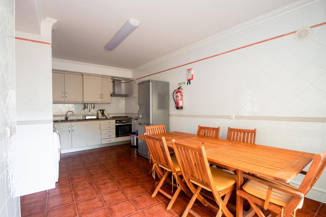 Villa 6Pax Baby Friendly Near Dino Park&Beaches Сан-Бартоломеу Экстерьер фото
