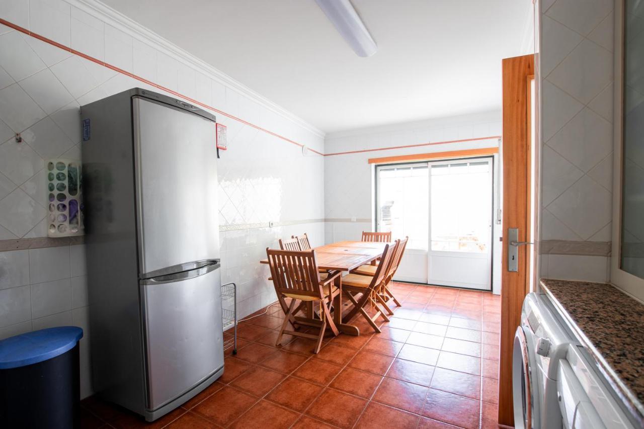 Villa 6Pax Baby Friendly Near Dino Park&Beaches Сан-Бартоломеу Экстерьер фото